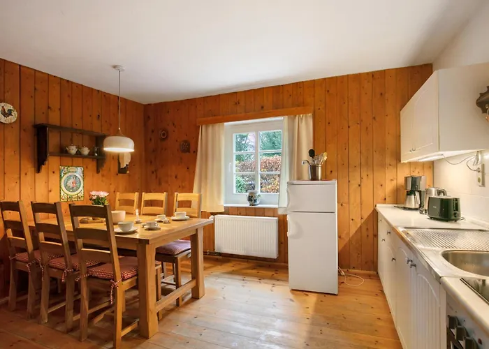 Idyllisches بيت للعطل